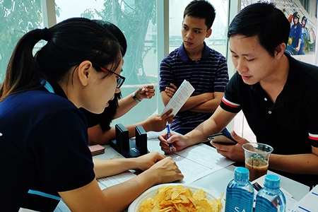 Happy Hour cùng Ngân hàng Standard Chartered