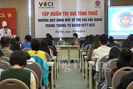 Xác định trị giá hải quan hàng hóa xuất nhập khẩu: Đảm bảo quyền lợi và trách nhiệm của hải quan và doanh nghiệp