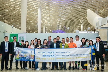 Vietnam Airlines khai trương đường bay giữa Việt Nam và Thẩm Quyến (Trung Quốc)