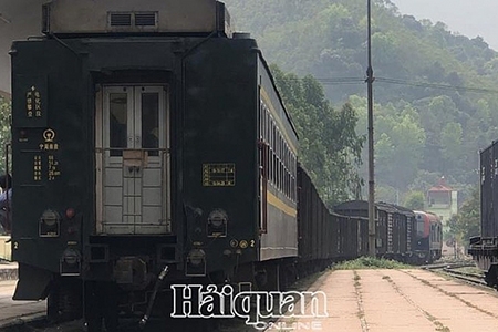 Trung Quốc siết quản lý biên giới, Hải Phòng khuyến cáo doanh nghiệp xuất khẩu
