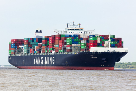YANGMING ĐÓN TÀU CONTAINER 11.000 TEU MỚI NHẤT