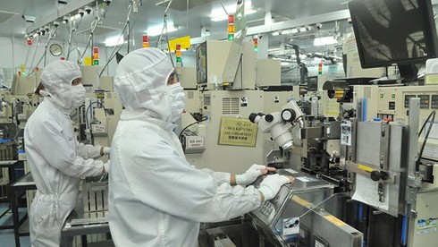 Manufacturing semiconductors at MTEX - a Japanese invested company in Vietnam (Photo: Cao Thang)