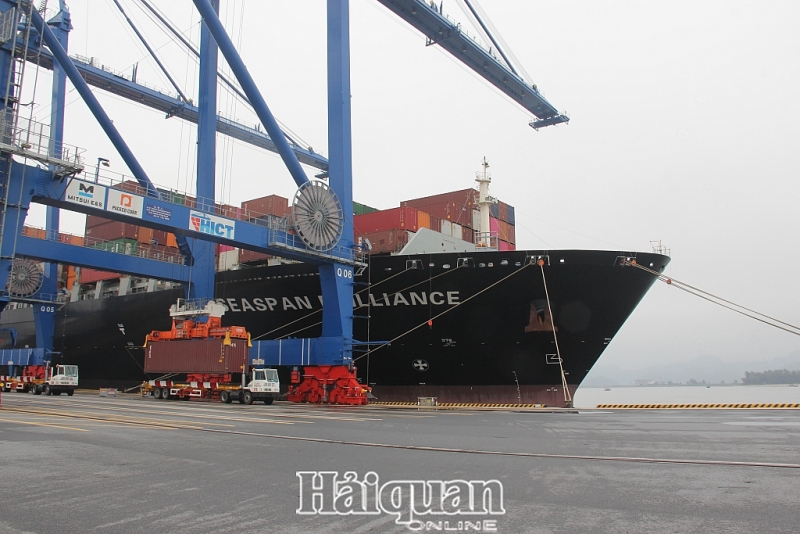 Cảng container quốc tế Tân Cảng Hải Phòng (TC-HICT)