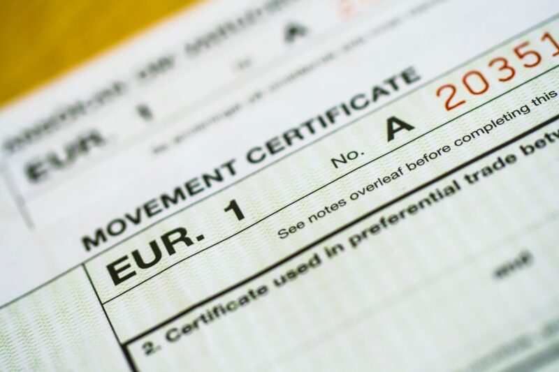 EU chấp nhận C/O mẫu EUR.1 màu xanh lam của Việt Nam