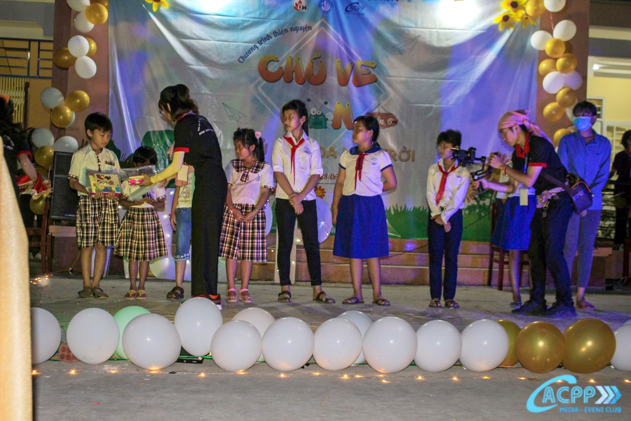 Chương trình thiện nguyện 