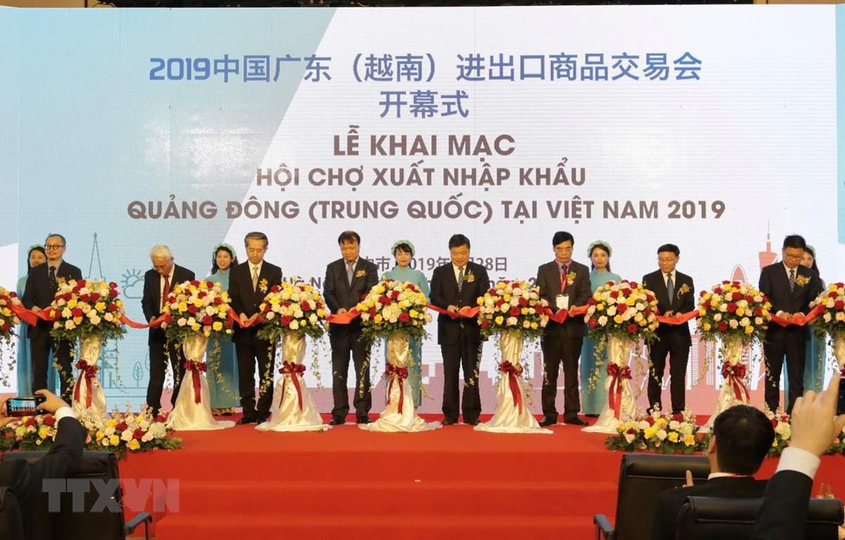 Guangdong Import and Export Fair opens in Hanoi