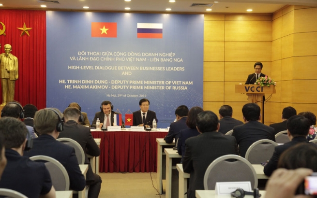 Việt Nam – Liên Bang Nga cam kết thúc đẩy phát triển kinh tế